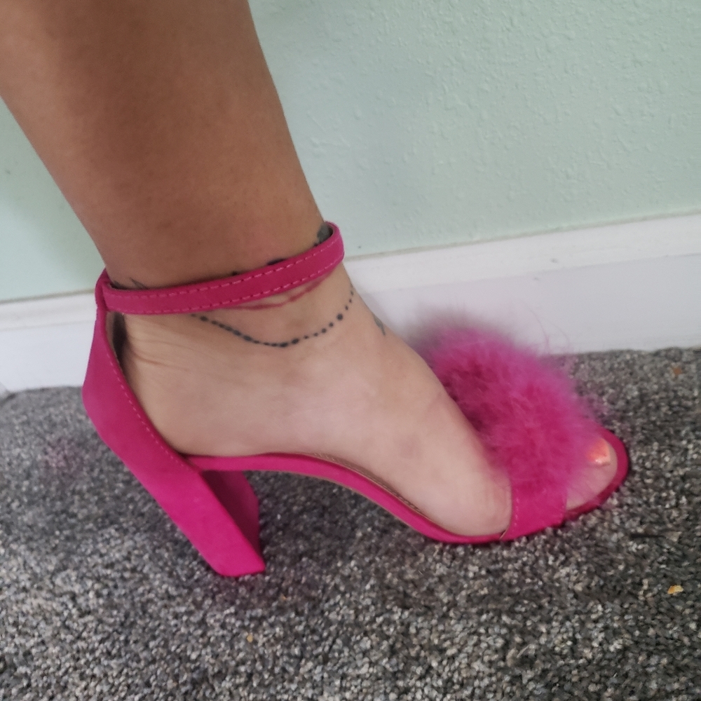 Brash hot pink wild chunky heels 6.5